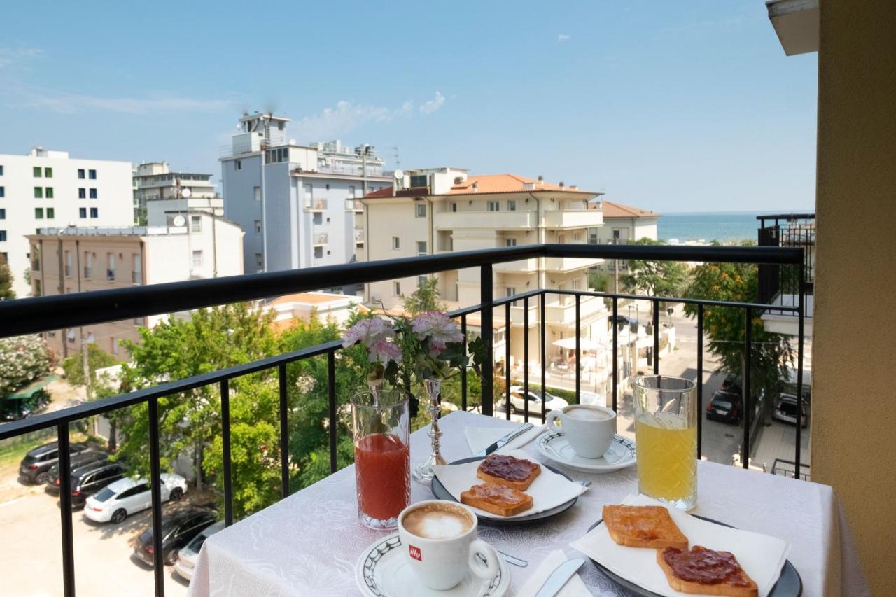 Hotel Giumer Rimini Ngoại thất bức ảnh