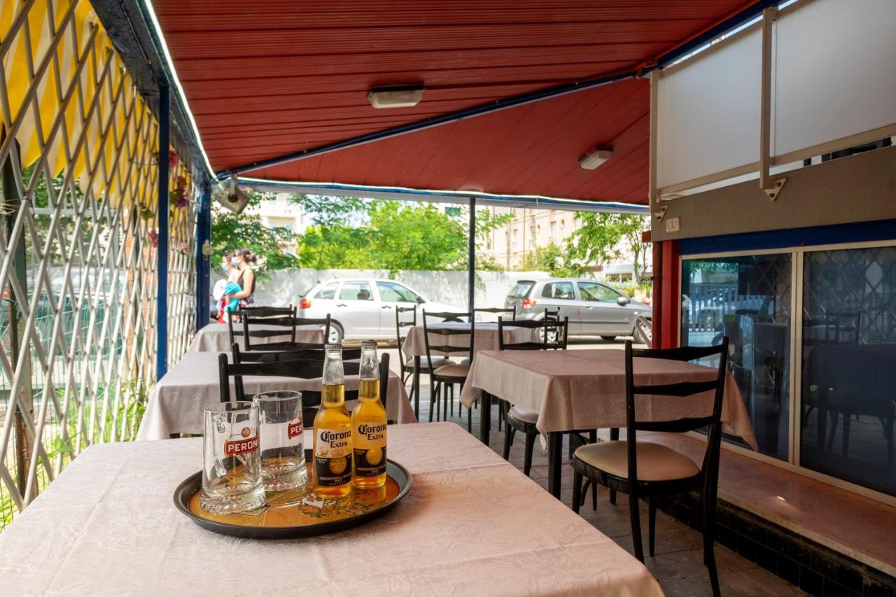 Hotel Giumer Rimini Ngoại thất bức ảnh