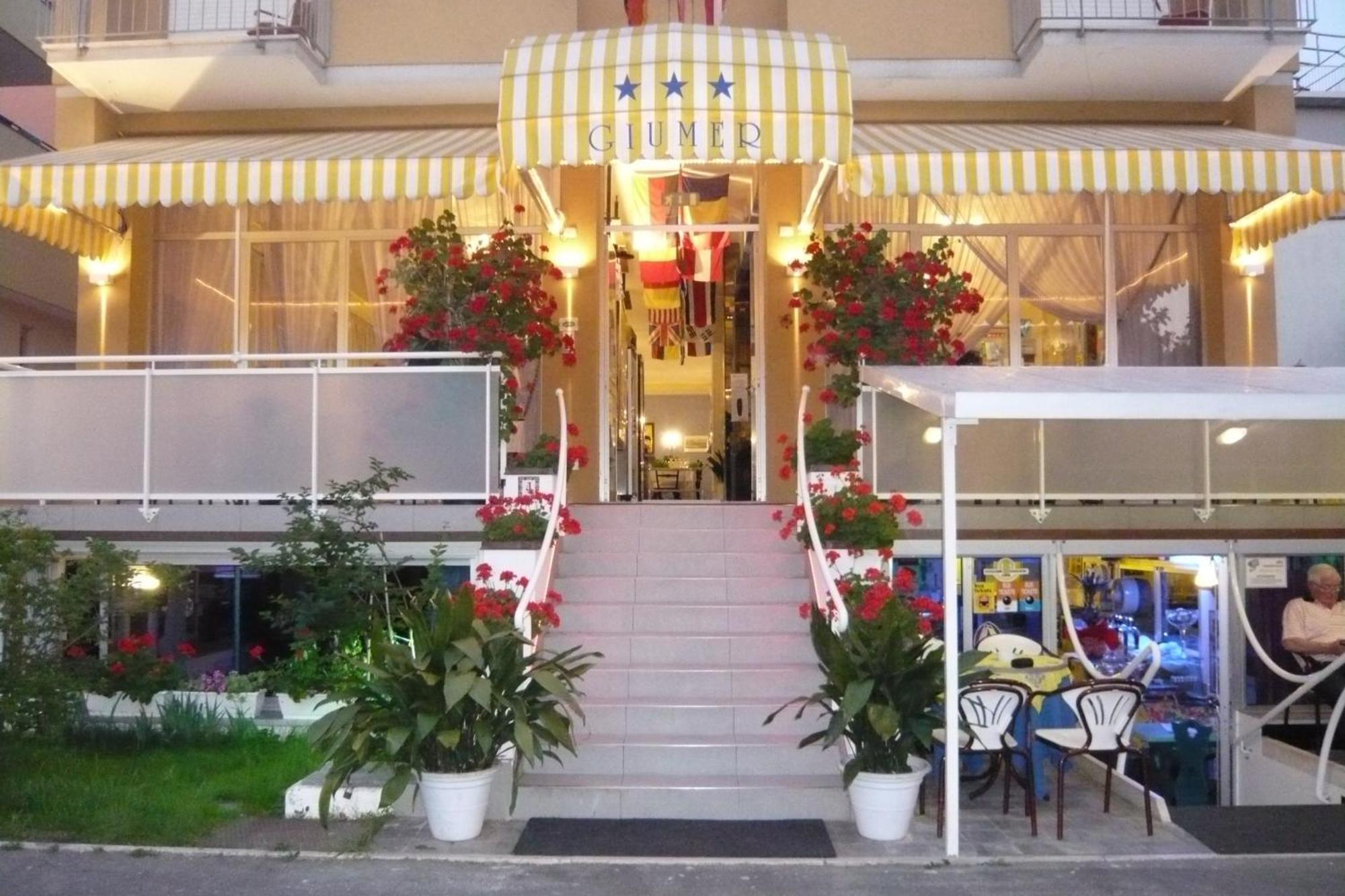 Hotel Giumer Rimini Ngoại thất bức ảnh