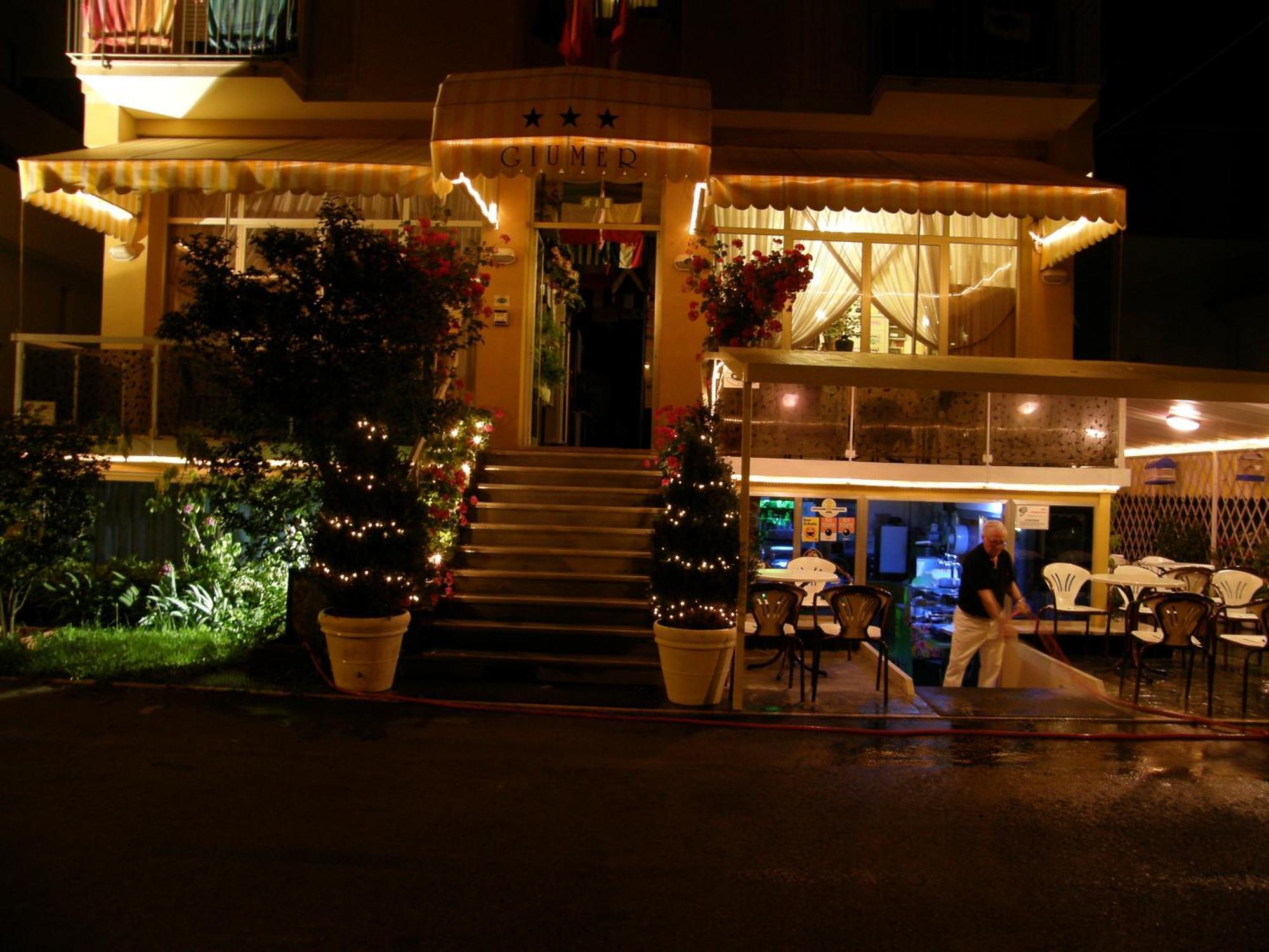 Hotel Giumer Rimini Ngoại thất bức ảnh